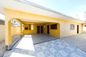  CASA com PISCINA Privativa - BRUNO KLEMTZ - RUA 274  Итапема